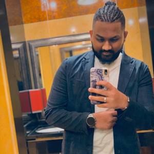 Meet your Posher, Milroy